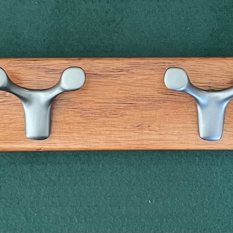 Coat Rack - French Oak Repurposed 6 Hooks CR06FOR002  810x72x33mm
R980.00