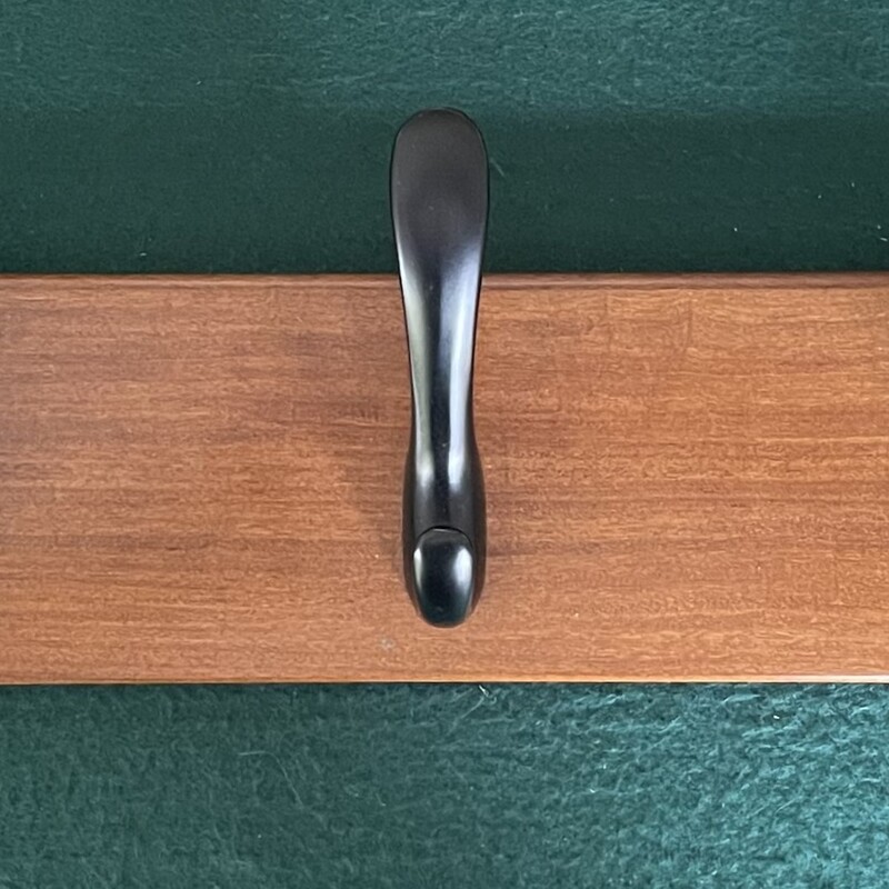 Coat Rack - Iroko 5 Hooks CR05IRO001 770x100x25mm  R1,450 SOLD
