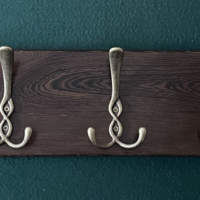 Coat Rack - Panga Panga 7 Hooks CR07PPA001 1060x145x27mm R1,450
