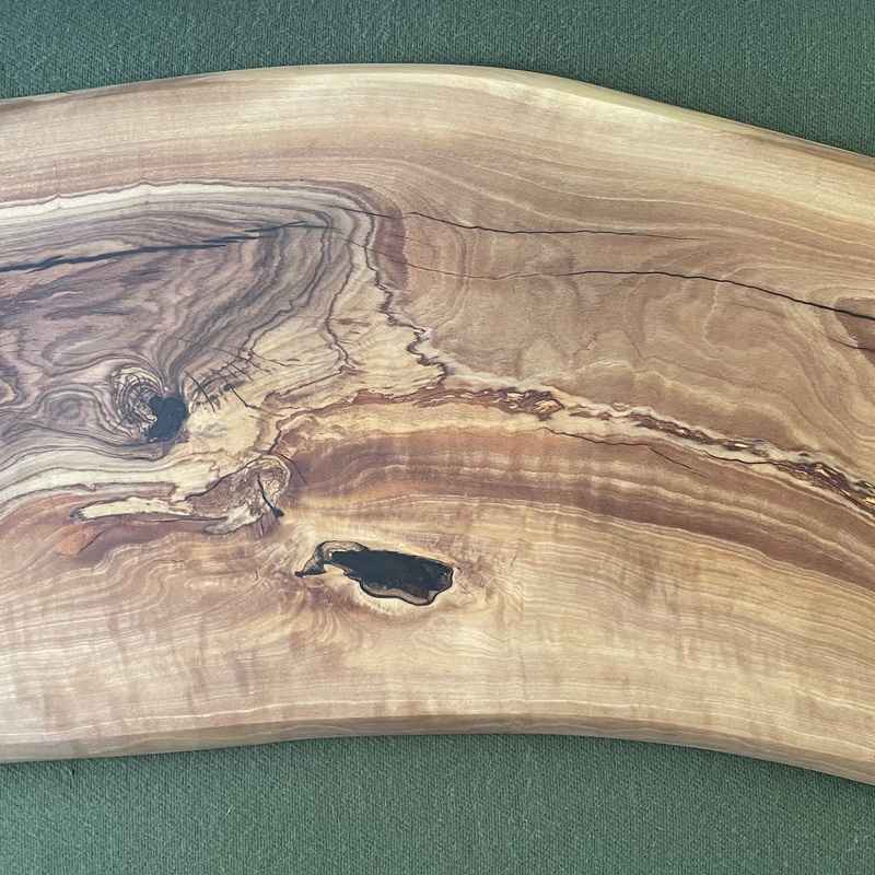 Serving Board - Wild Olive MISBWOL012 550x300x25mm  R495.00   SOLD