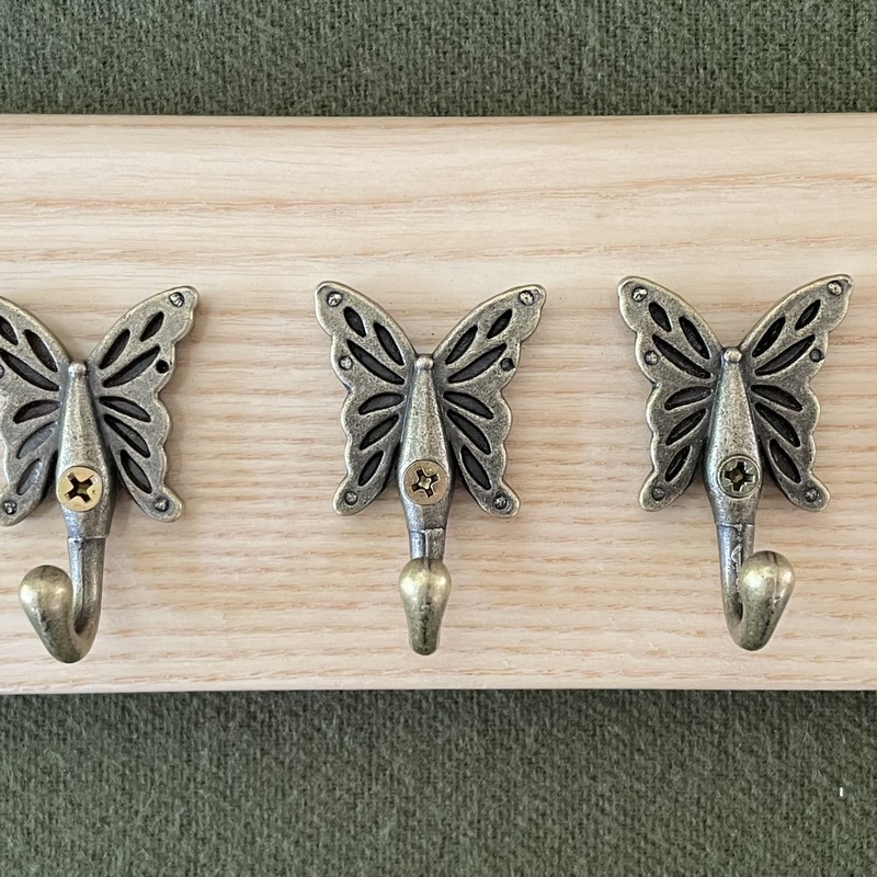 KKey Holder - Ash 5 Hooks Butterfies KH05ASH001  247x90x28mm
 R395.00